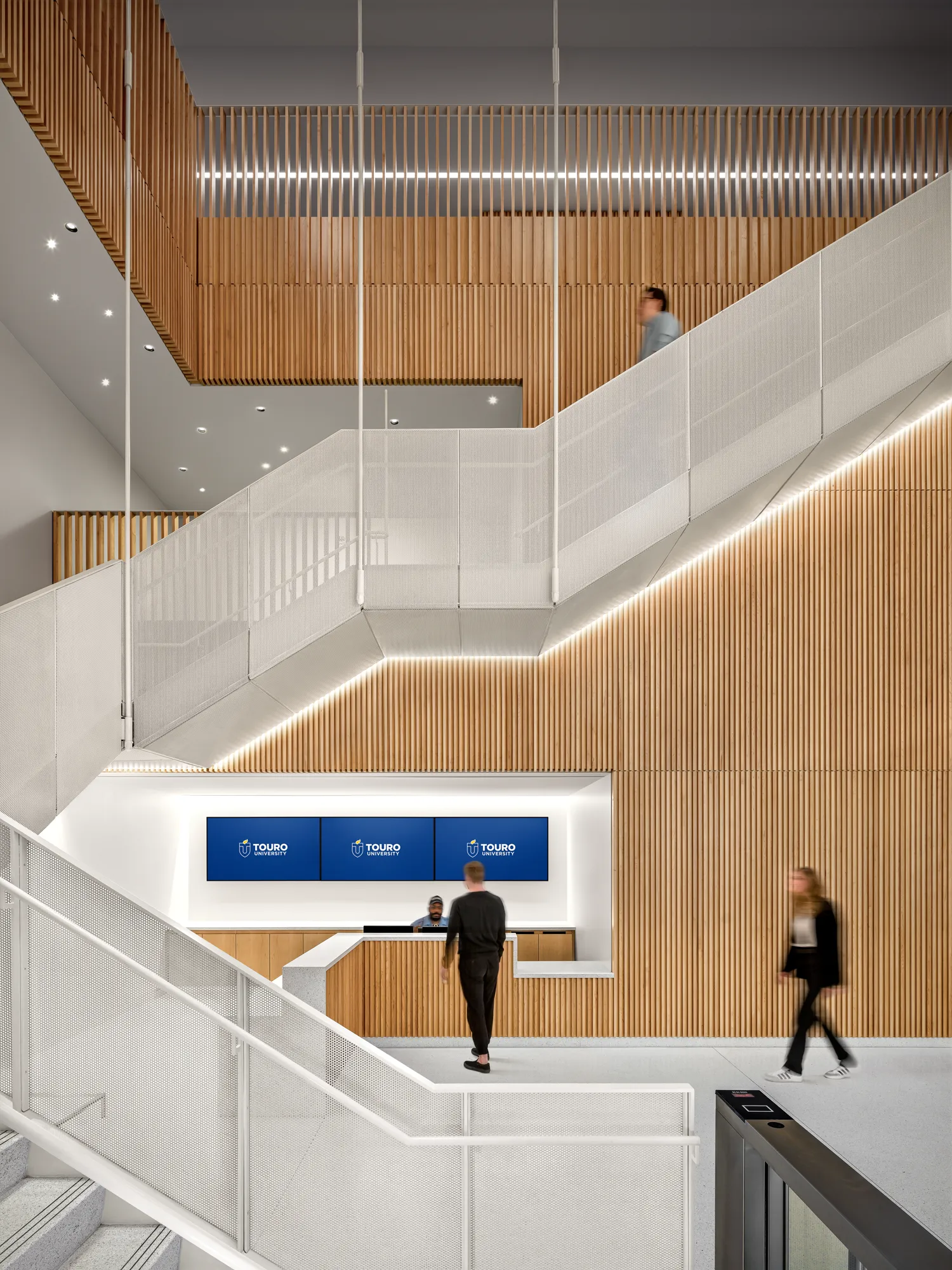 Alexander Severin | Portfolio